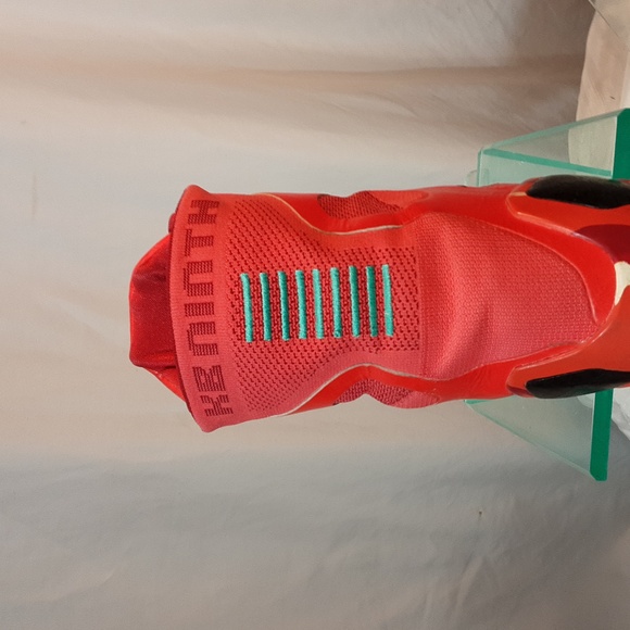 Kobe 9 Christmas Original Release main image 4